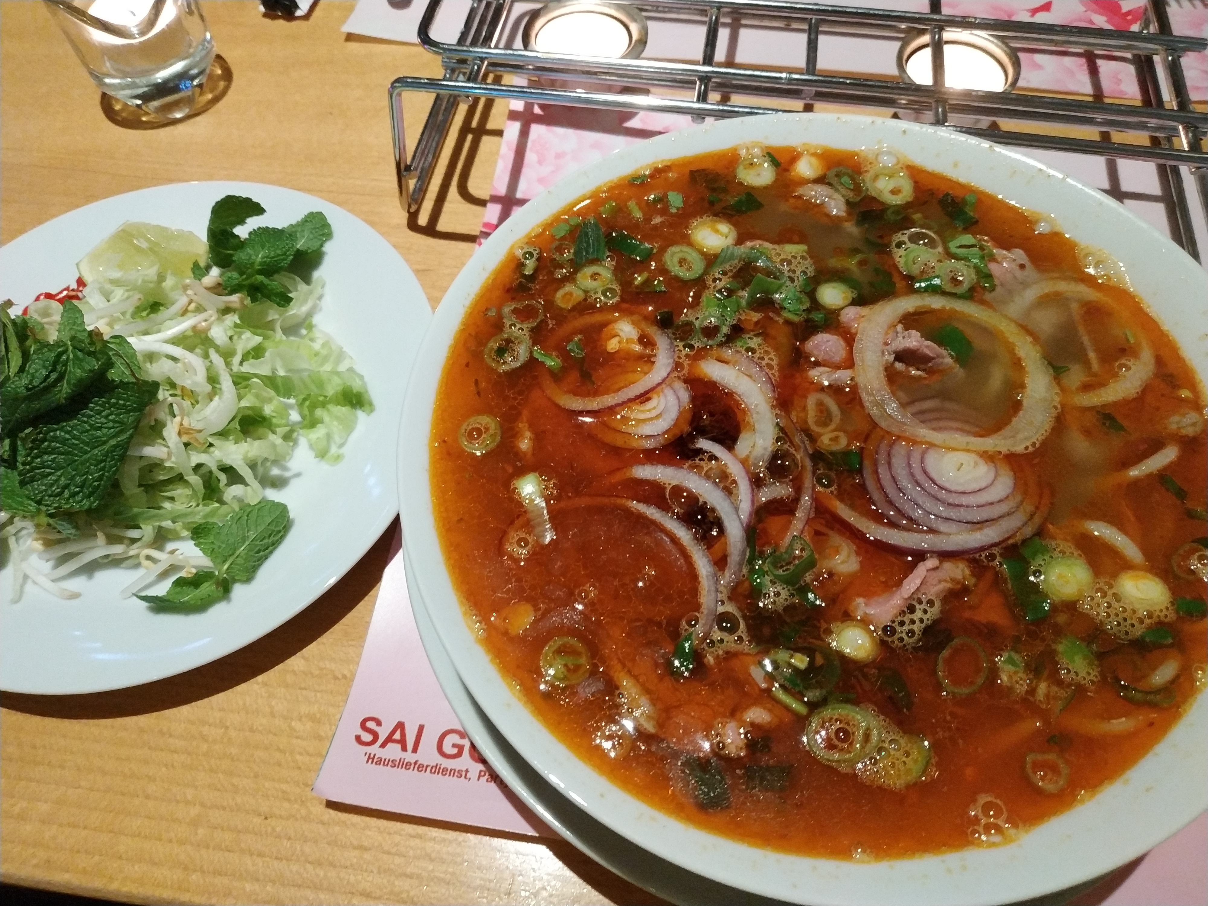  유럽에서 뜨끈한 국물이 먹고 싶을 때, 베트남 음식 분보훼