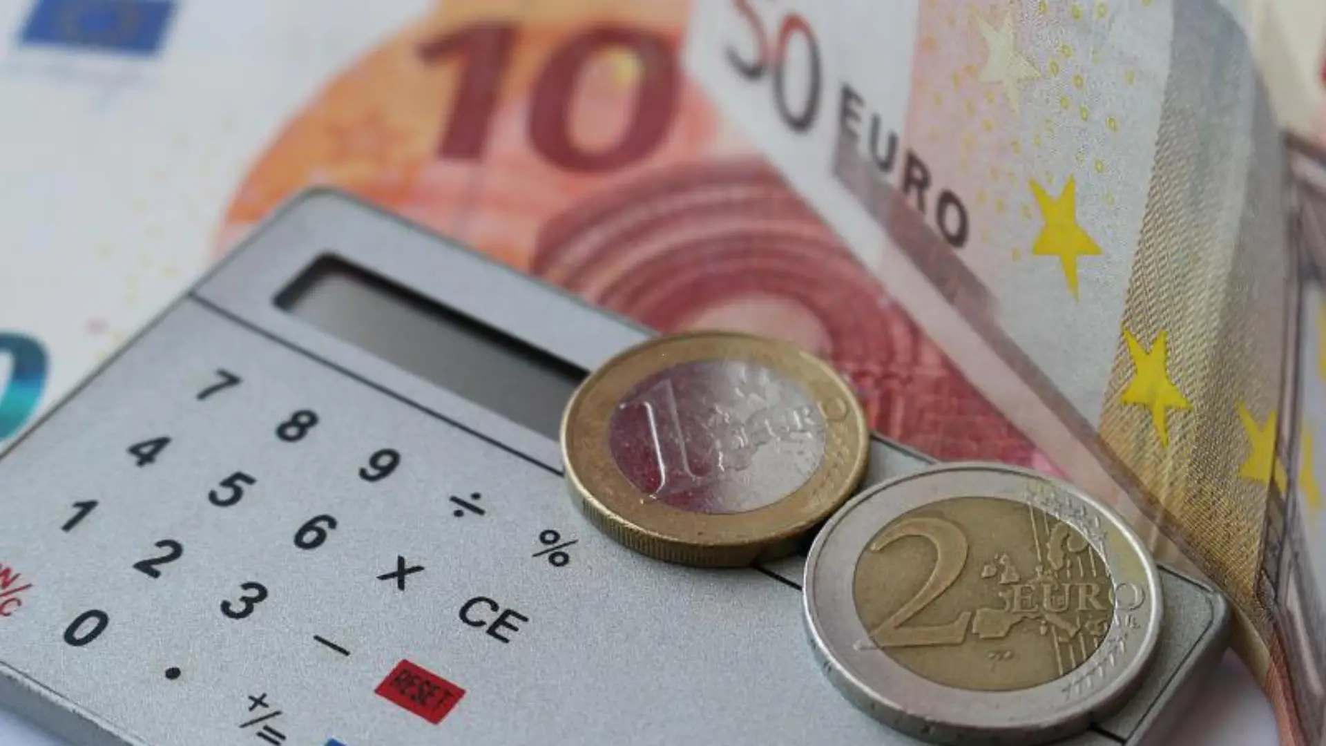 결혼세액공제 : 혜택 받는 방법 (혼인신고만 해도 최대 100만 원)