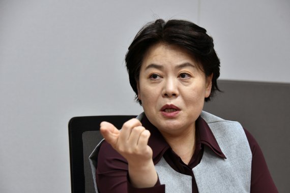  윤희숙 "文정부, 얼마나 대책 없으면 집값 폭락으로 협박하나 ...