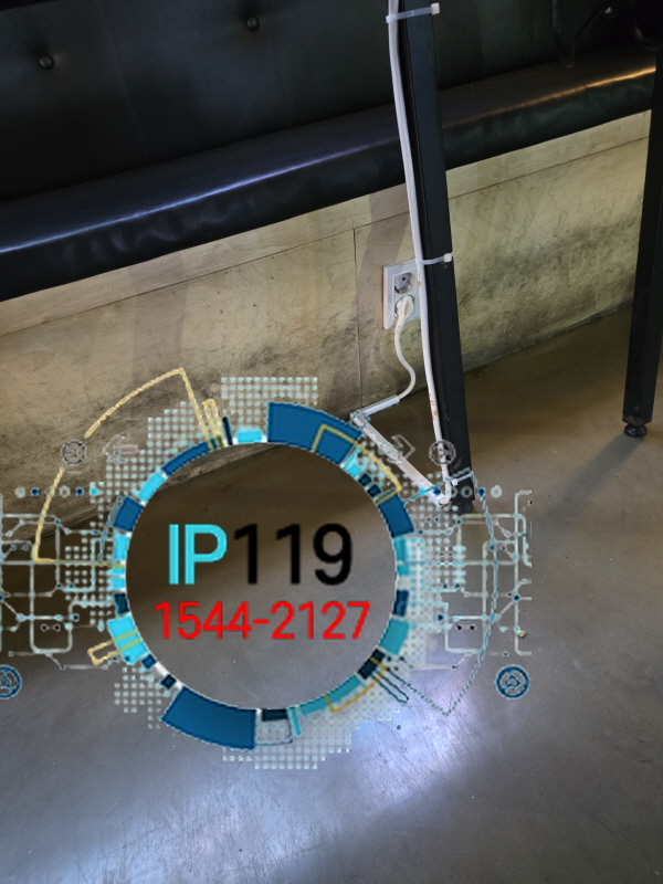 부평 식당 사무실 바닥 선 정리 랜선공사 및 몰딩 작업 사례입니다