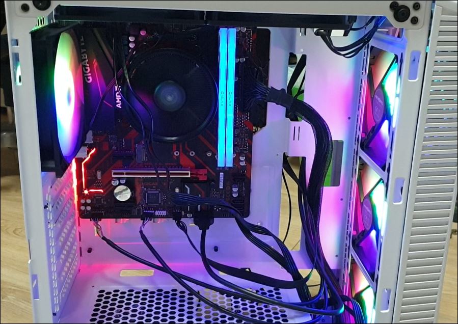  [후기] 마이크로닉스 Master M60 메쉬, 가성비 끝판왕 케이스!