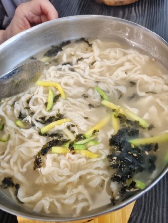 손칼국수 들깨칼국수