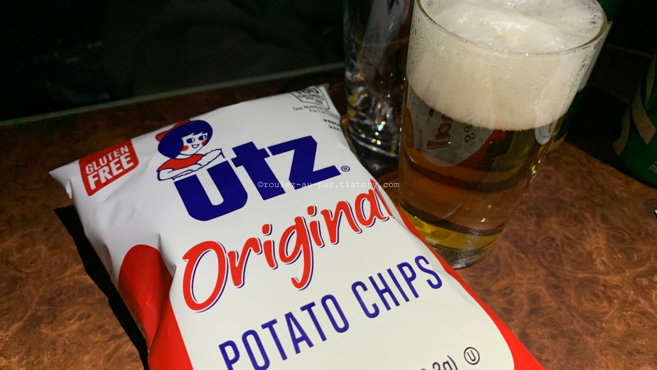 KOREAN AIR-VANCOUVER-INCHEON-BUSINESS-POTATO CHIPS