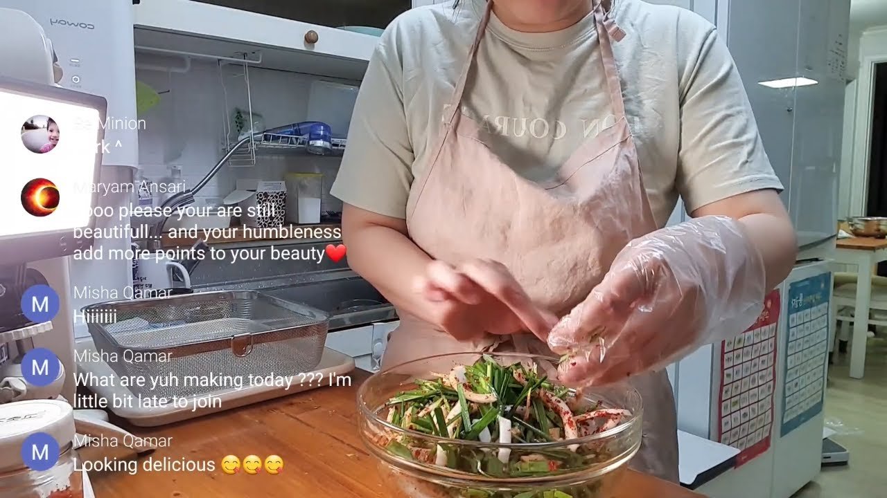  Korean Banchan Recipe : Gochu Deonjang Muchim,  Buchu Muchim(Buchu kimchi)