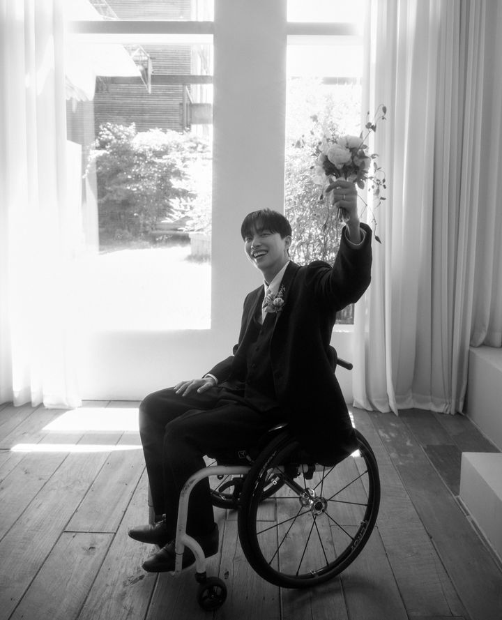 박위 송지은