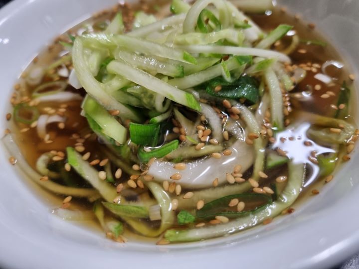  오이냉국
