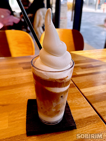 카페티버즈 이미지