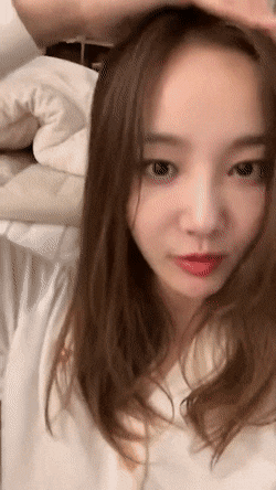  연우 침실 인스타그램 라이브 남친시점 움짤 gif