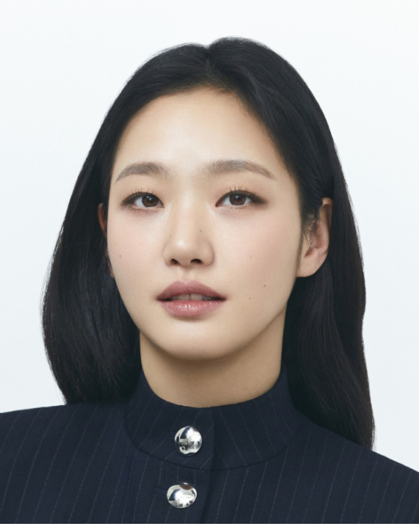 김고은