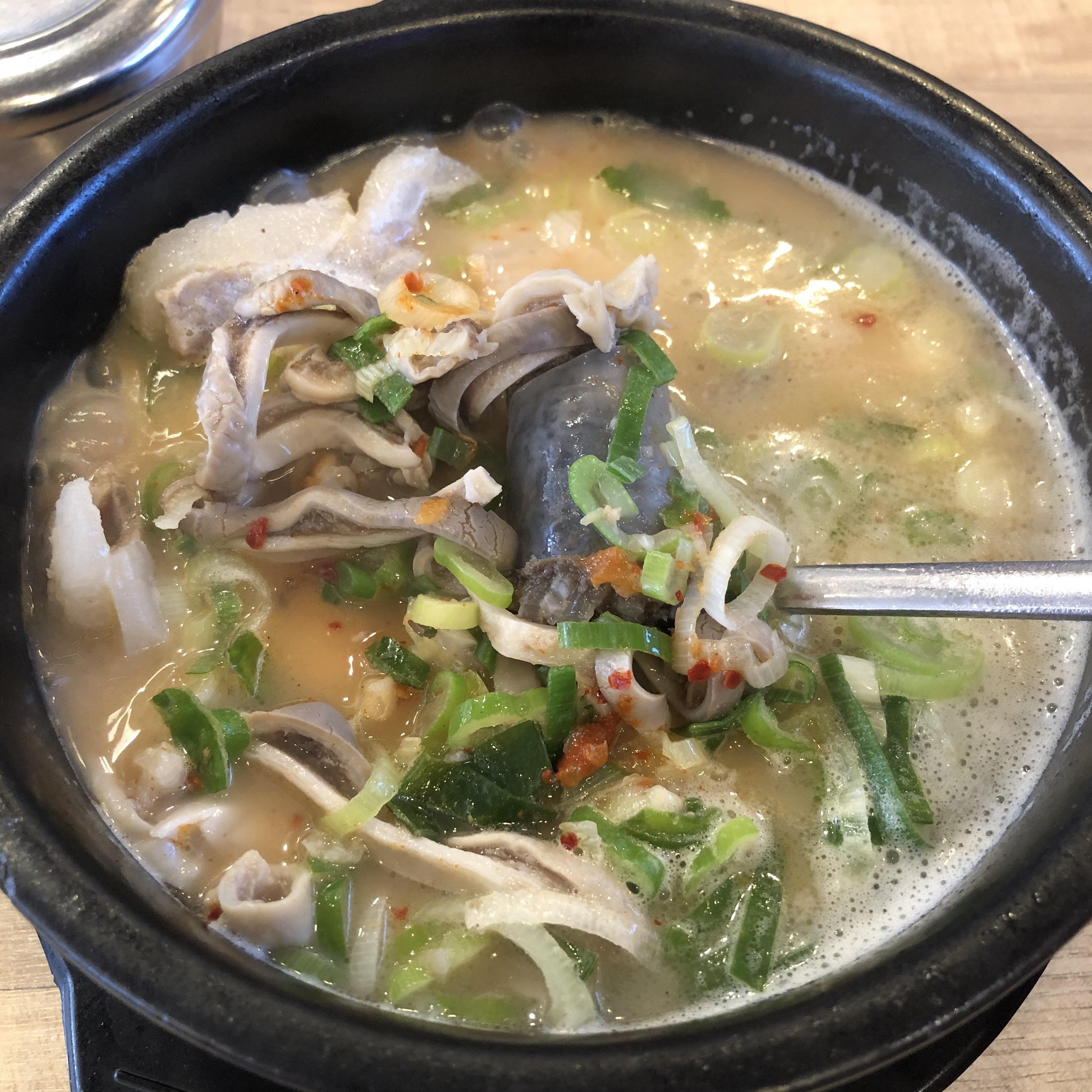  정쉡의 밥집 (부산 해운대) 밀양순대돼지국밥 섞어국밥 &모듬국밥