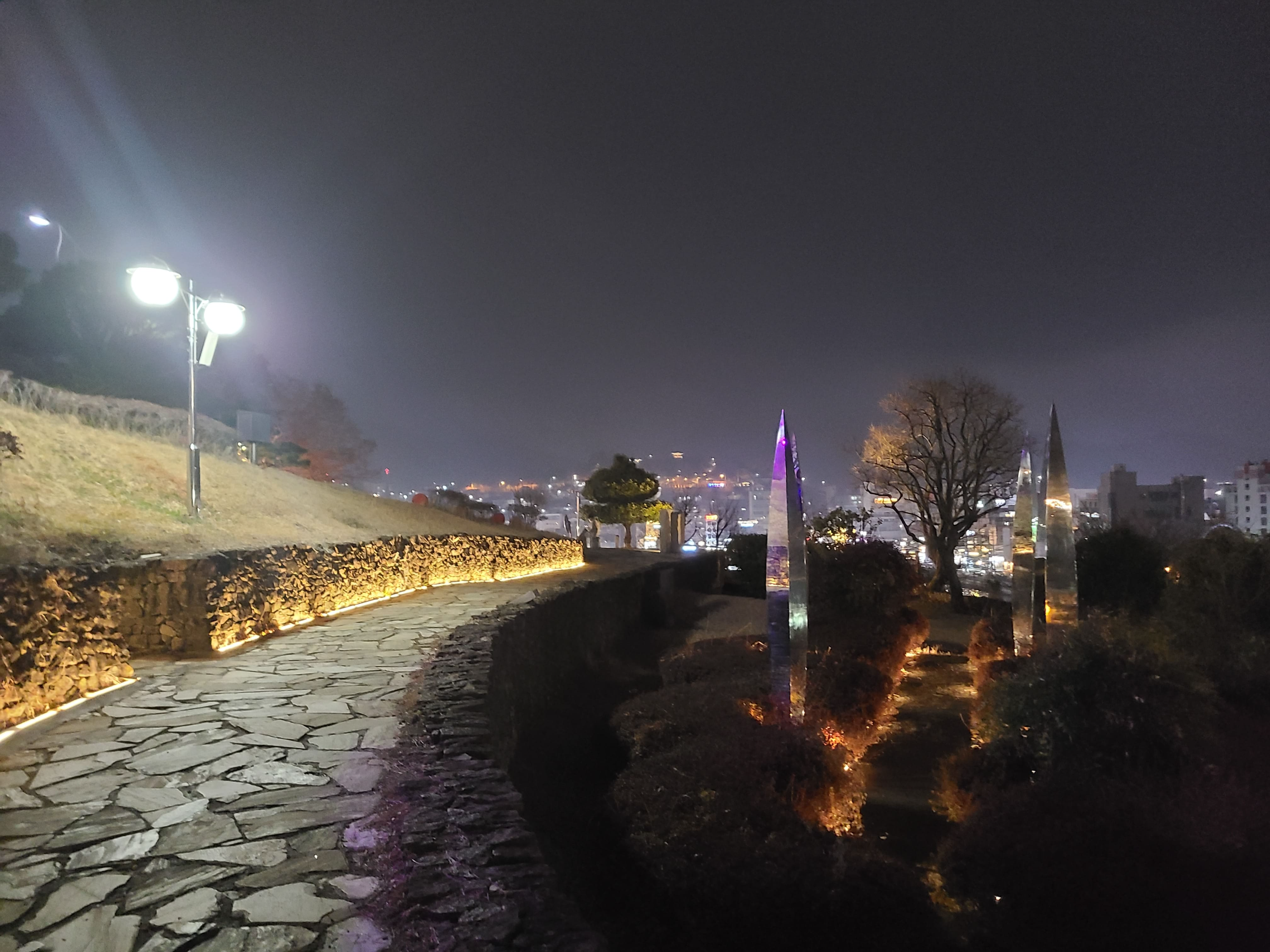 남망산 조각공원