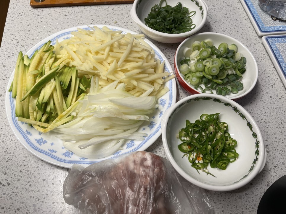 백종원레시피대로 해본 장칼국수