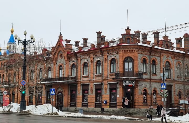 하바롭스크-붉은벽돌-건물