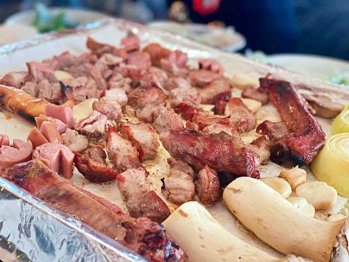  4월 20일 생생 정보마당 항아리 통돼지 바베큐 이 맛에 살지 양평 옥천 추천 가게 참나무 훈연 BBQ 갈비 구이 방송 정보