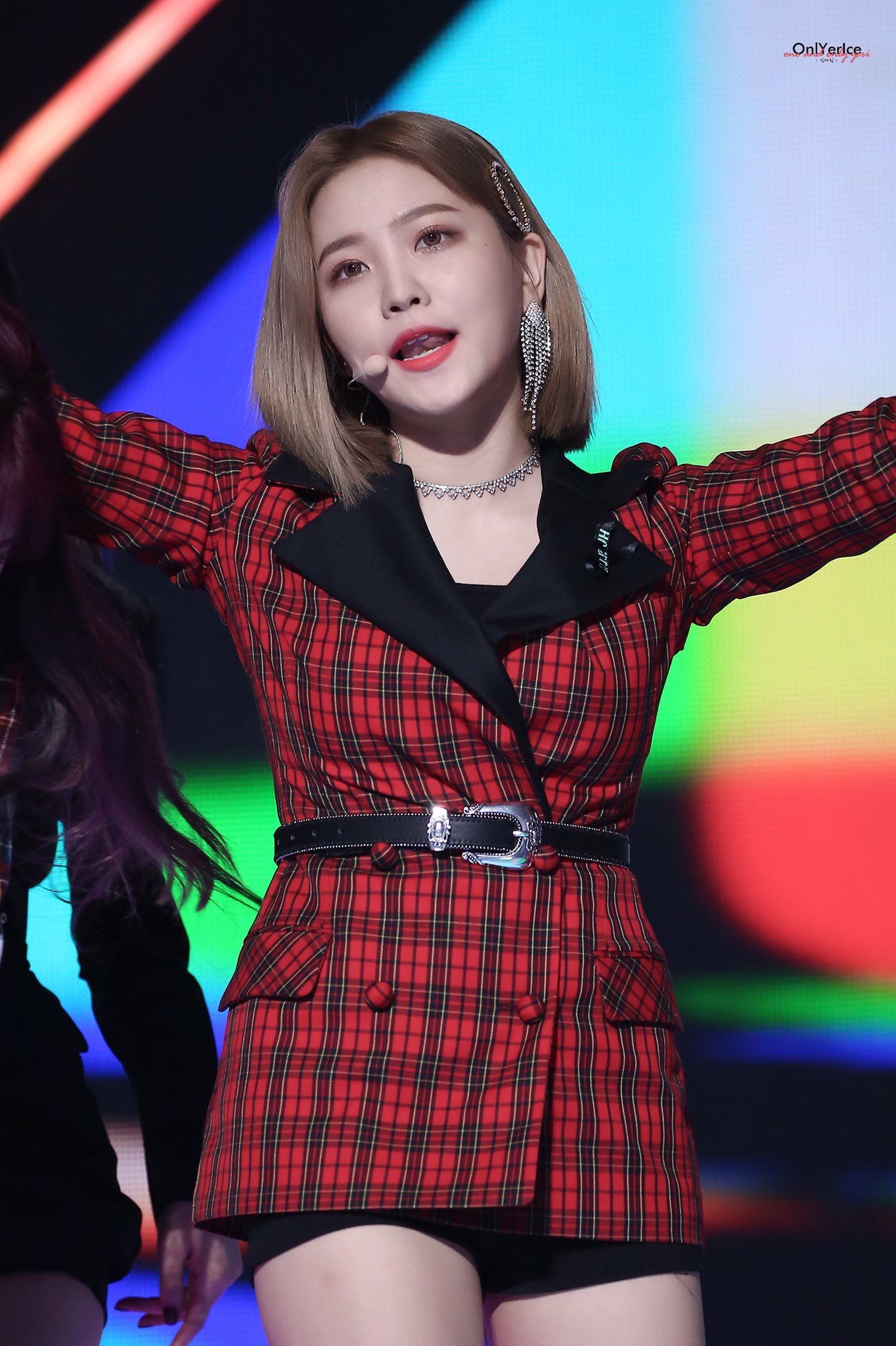 레드벨벳 예리 사진 모음(Red Velvet Yeri) 직캠 고화질 몸매 나이 국적
