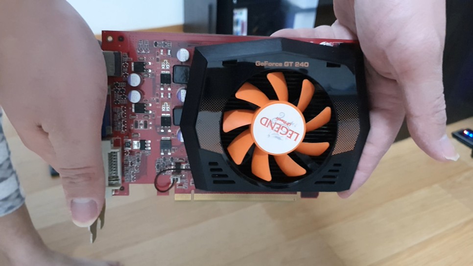 gt240 몇일전에 유니텍 GT240 8