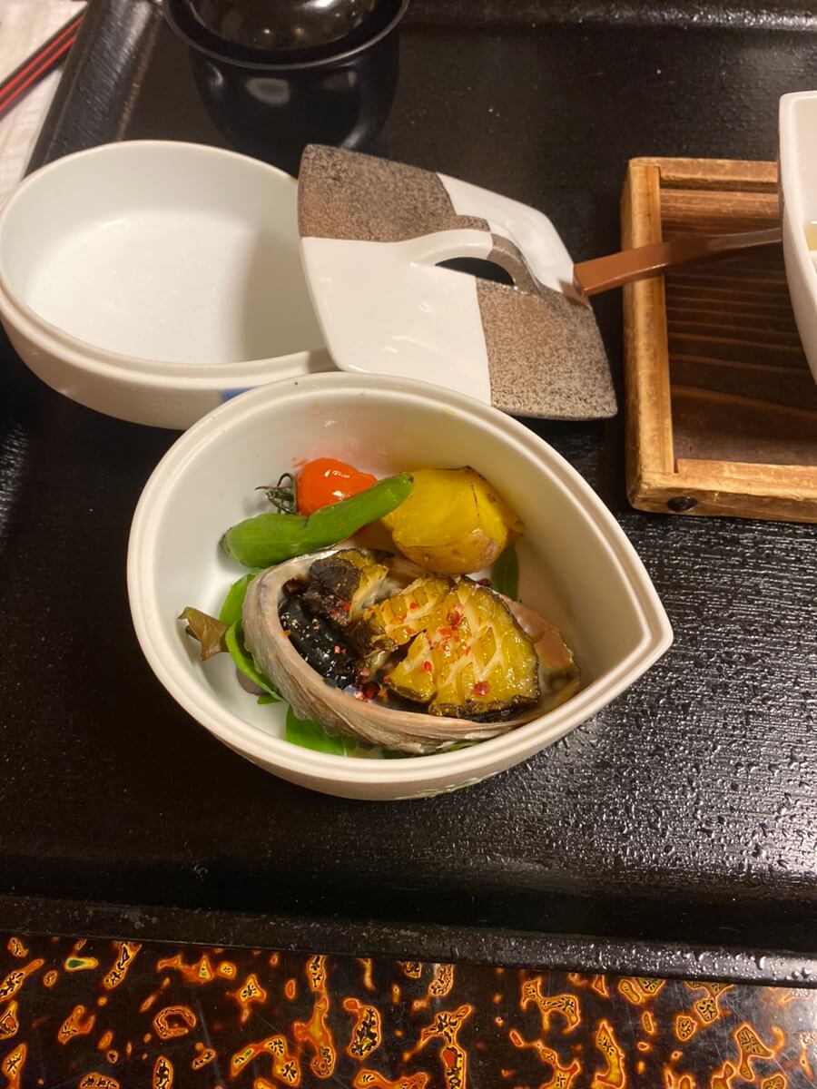 고라쿠엔 오타루 료칸에서 준 저녁 카이세키 두 번째 상&amp;#44; 전복