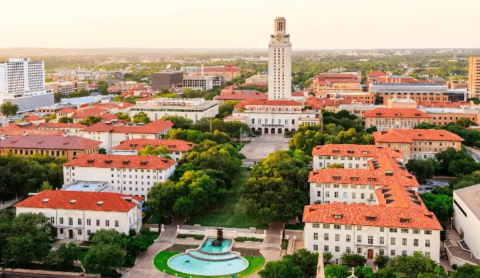 텍사스 대학 오스틴 캠퍼스 The University of Texas at Austin (source: news.utexas.edu/)
텍사스 대학 오스틴 캠퍼스 The University of Texas at Austin (source: news.utexas.edu/)