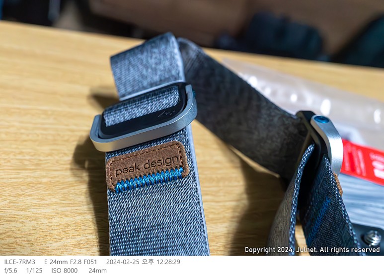 Peak Design Slide Light Camera Strap1