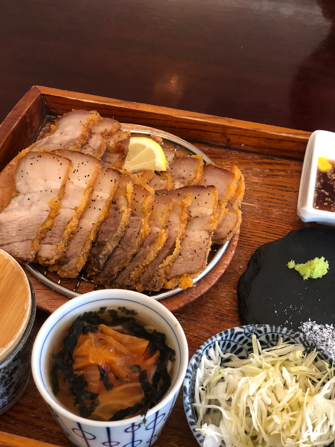  연남동 맛집 경양카츠 족발카츠 깔끔하고 신선한 맛집