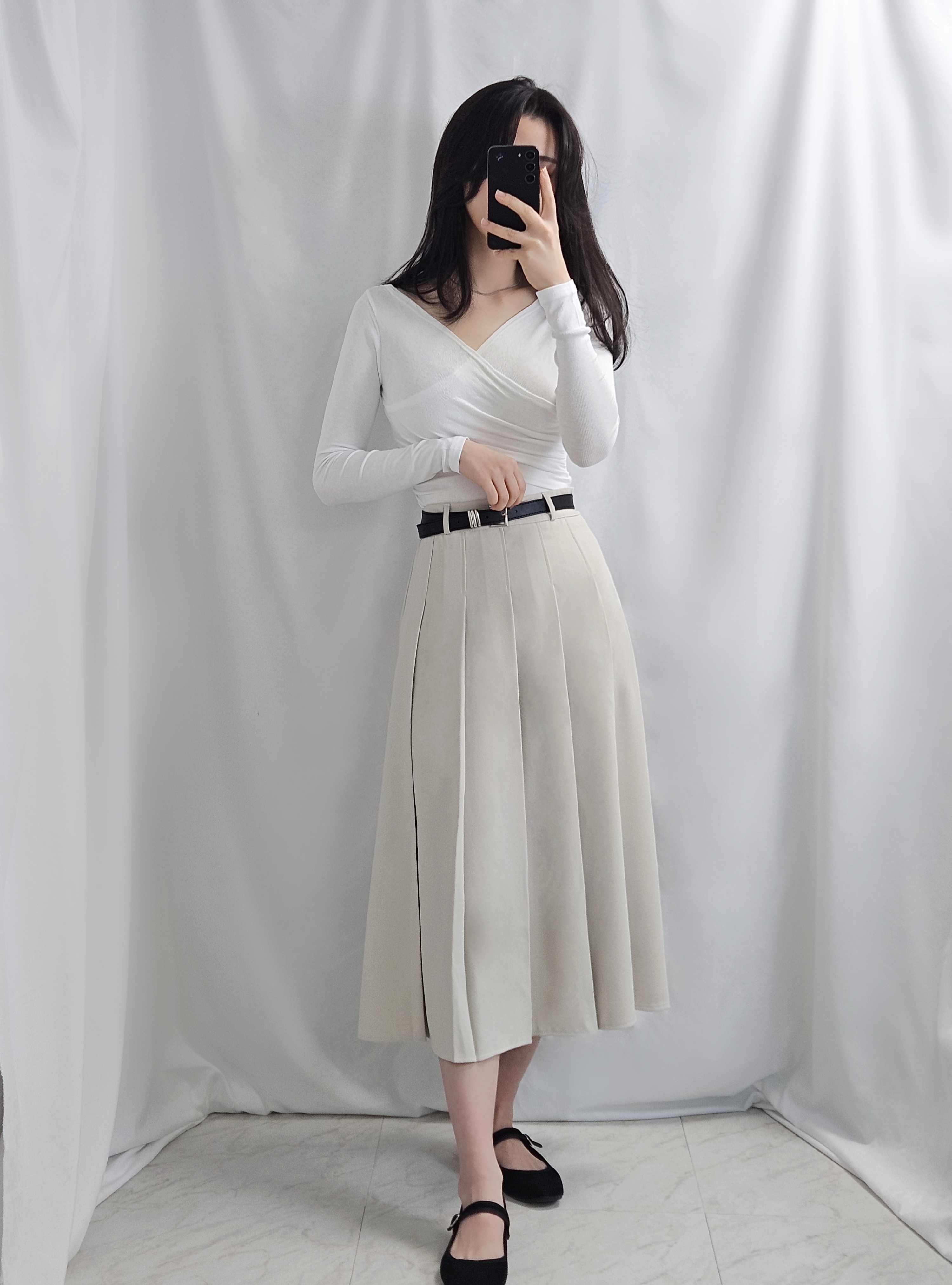 아델앤코 이미지