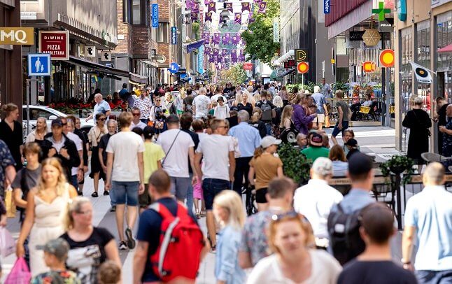  스웨덴 핀란드, 모든 방역 조치 해제시킨다 Sweden to lift more Covid-19 restrictions at end of September