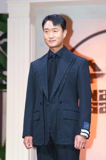 조우진 남자배우상 과거 결혼 아내 38