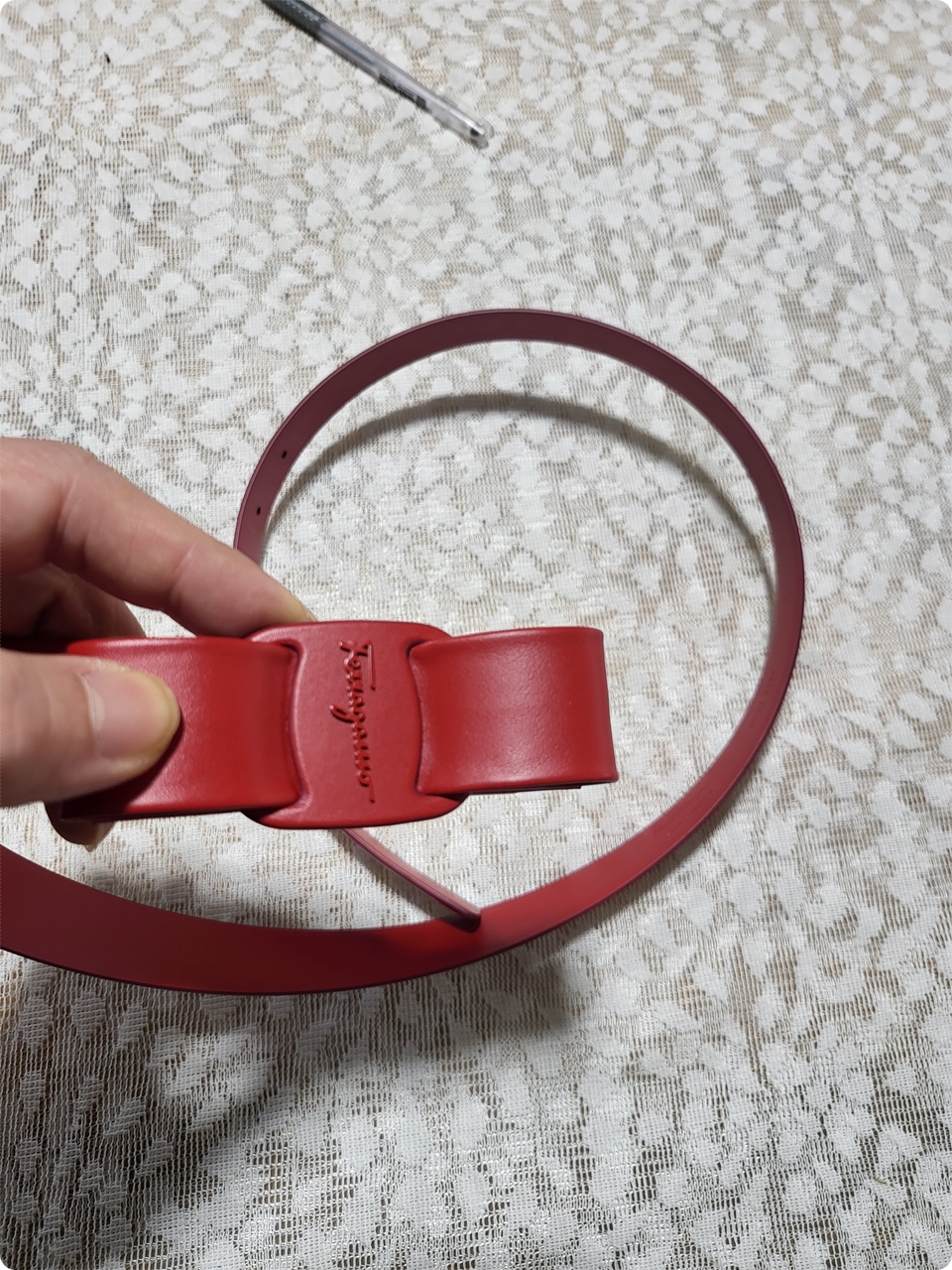  페라가모 <ferragamo> 여성 벨트 리본 버클 길이 조절 수선 [포항 오유 가죽 공방]