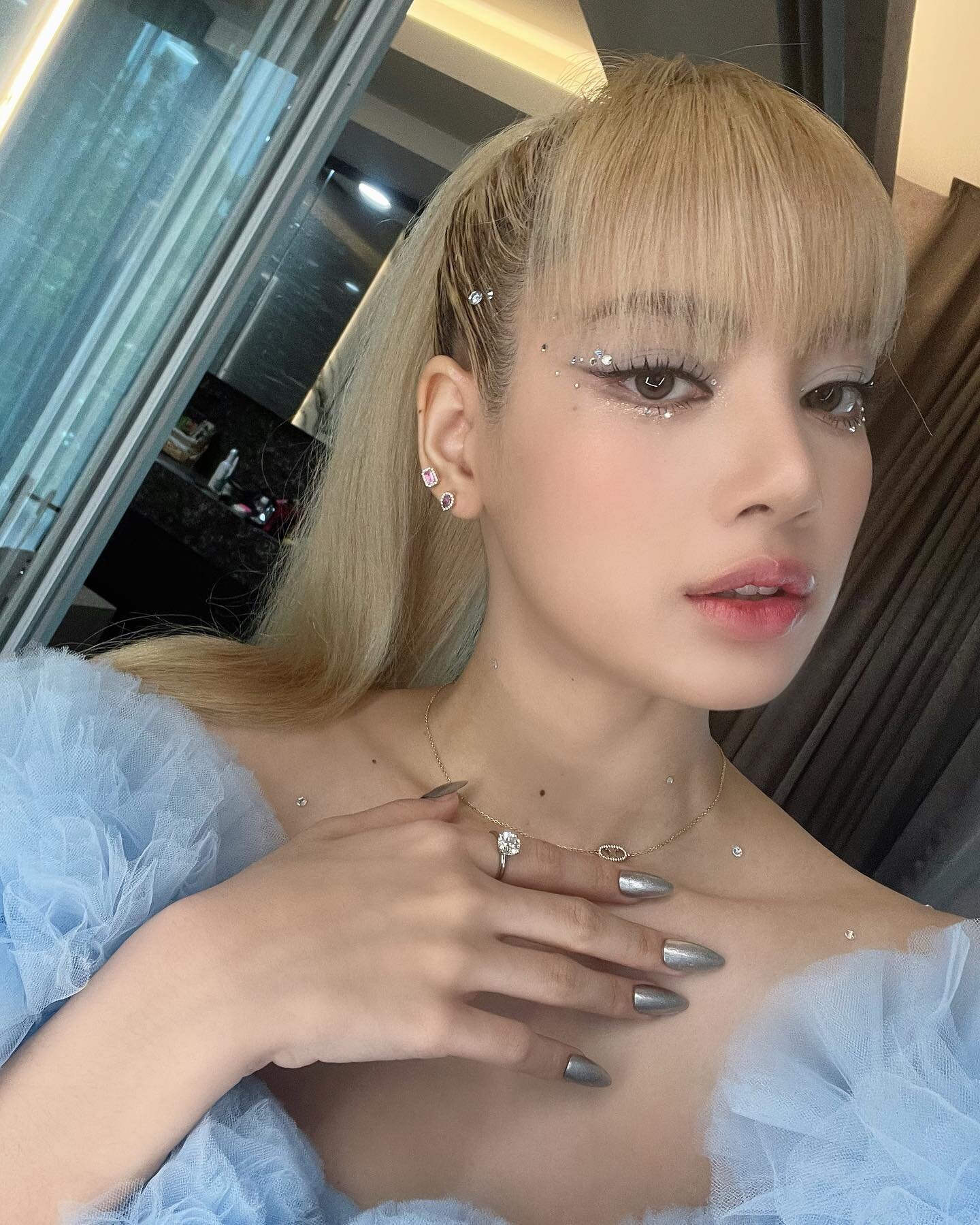  블랙핑크 리사 25살 생일 인스타그램 사진들 모음