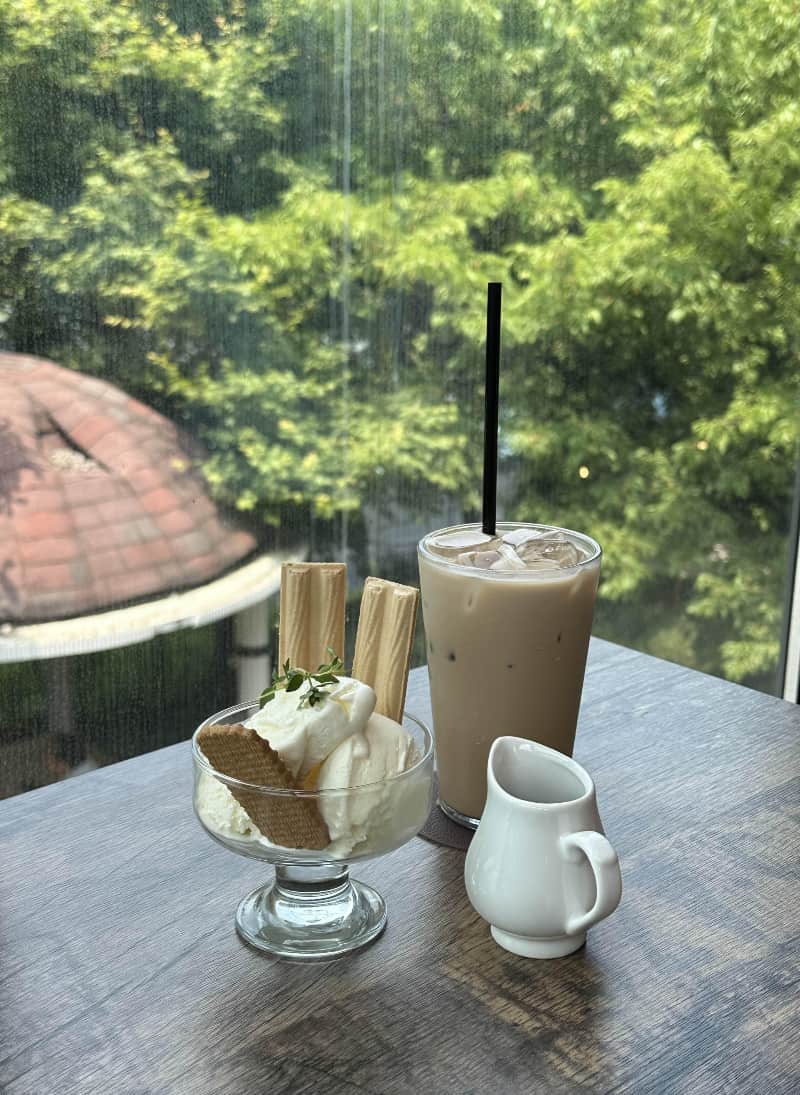 브릭하우스 아포가토 & 돌체라떼