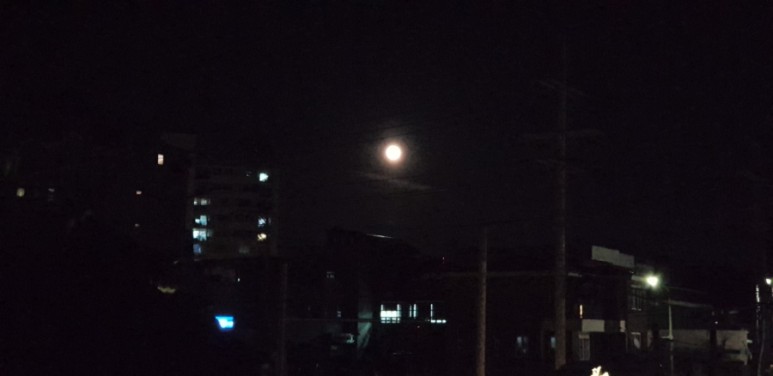 겨울 해돋이와 추운 동지 새해 보름달 1