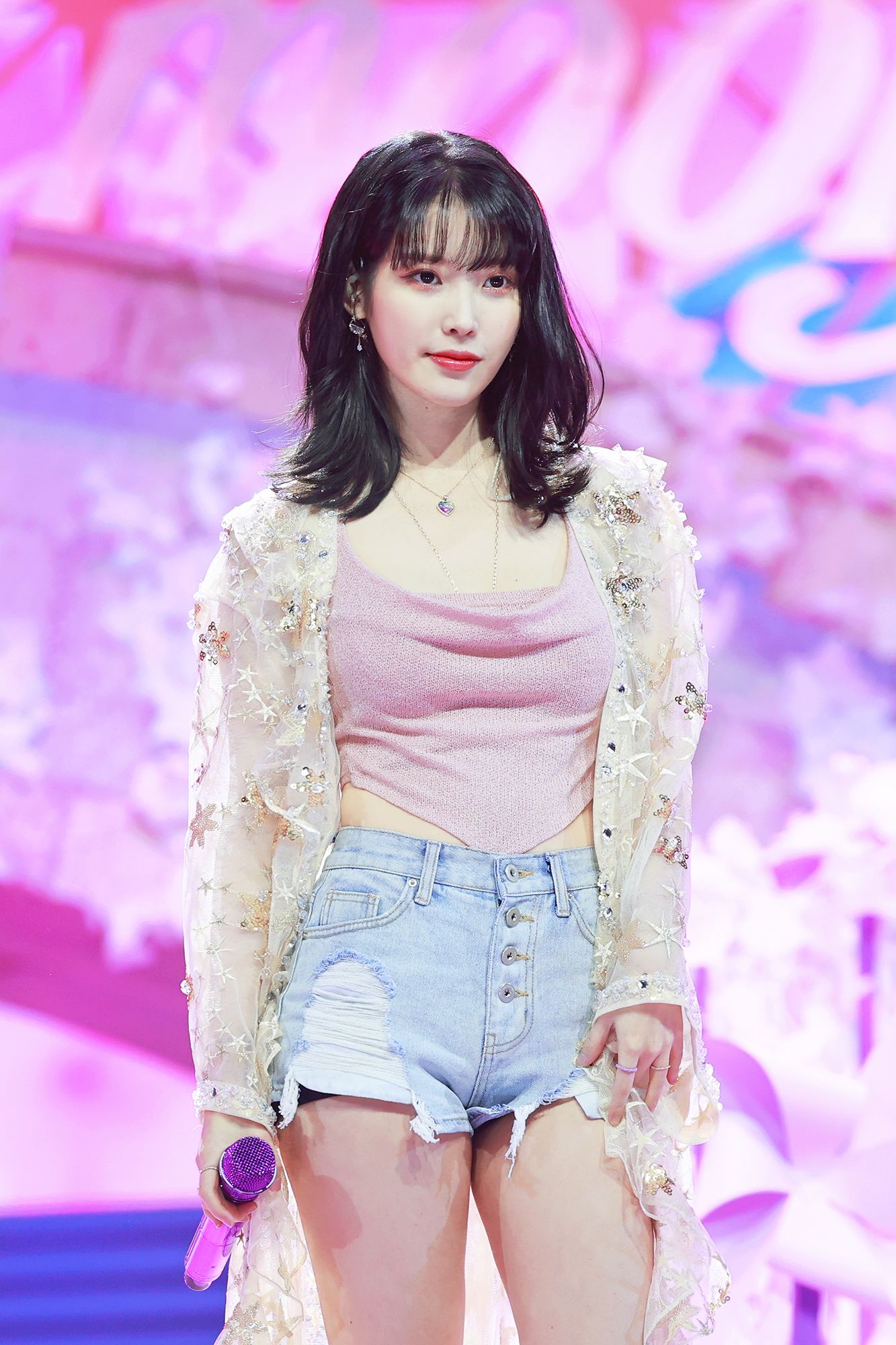  멜론뮤직어워드 2021 MMA2021 느슨한 핑크 나시 아이유