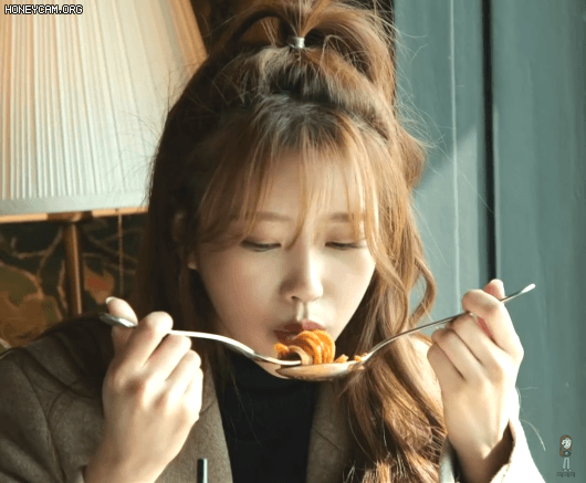 [연예] [움짤]         [러블리즈] 개 귀여운 이미주 ...... 놀면 뭐하니? -  와이드섬
