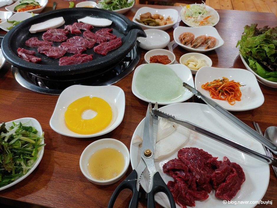 청도 칠성농장식육식당