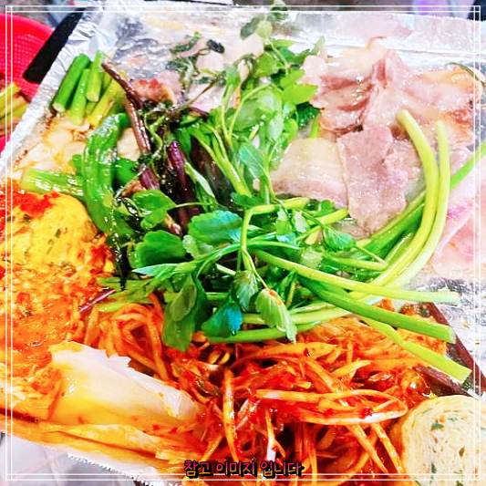  나혼자산다 안재현 냉삼 고깃집 프로 혼고 혼밥러 냉삼겹 맛집 성수동 성수역 잠수교집 성수 직영점 청국장 냉동삼겹살 가격 위치 어디