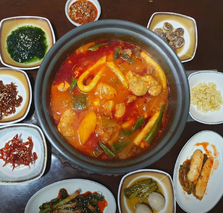 6시내고향 수원 권선종합시장 닭볶음탕