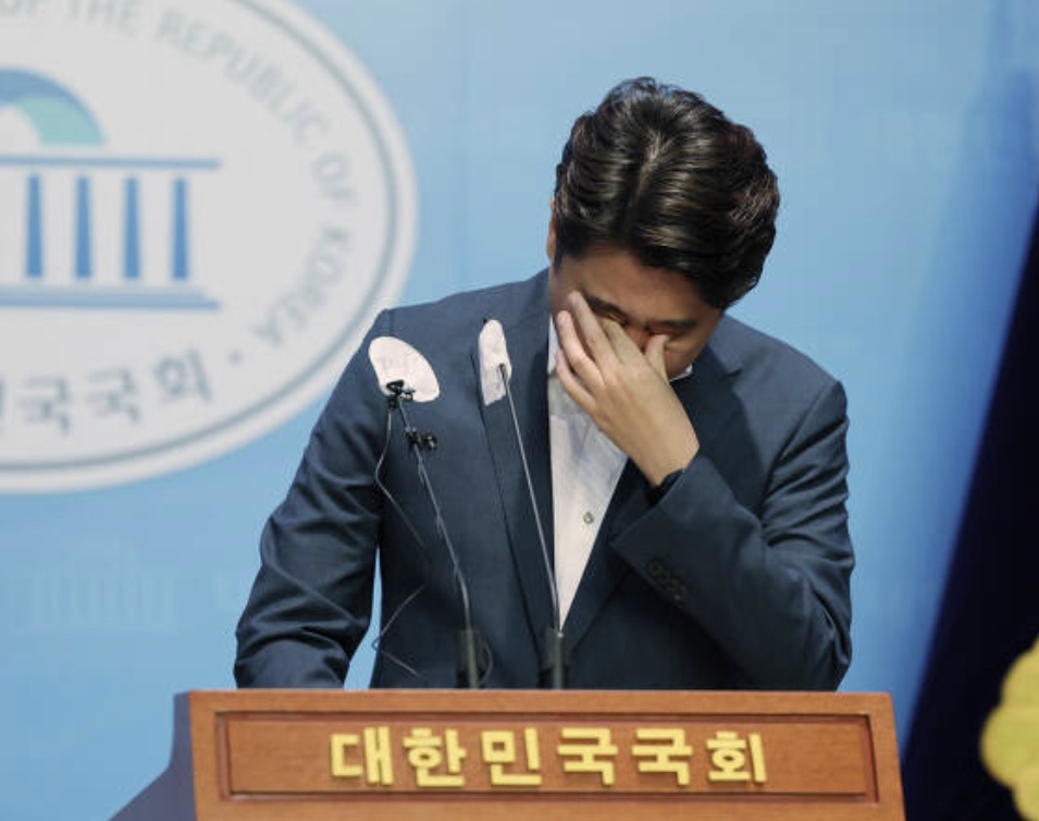 이준석