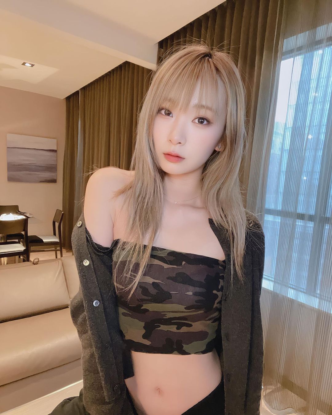  도쿄다이어리tokyodiarytv 인스타그램 셀카 사진