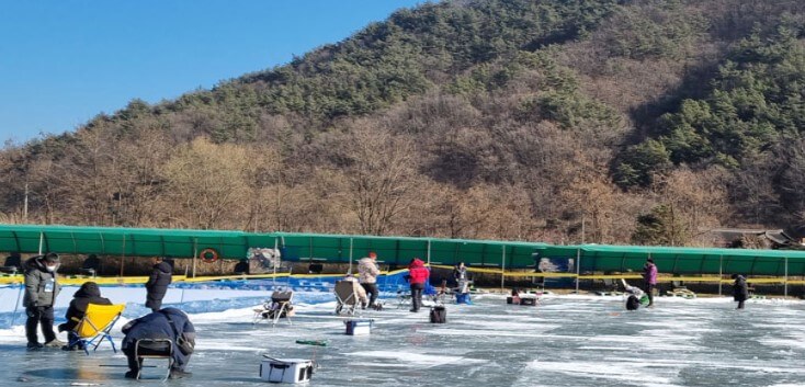 동장군축제 송어 얼음 낚시 및 눈썰매 정보&amp;#44; 축제가 포천 백운계곡쪽에서 진행하고 있습니다. 