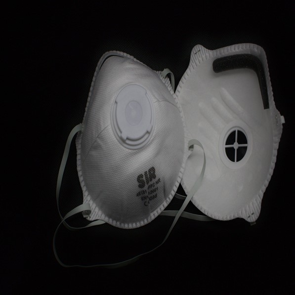 N95 N99 마스크는 호흡기가 있다