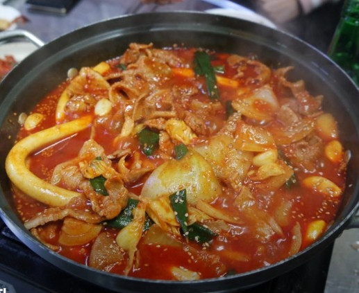6시내고향 수원 권선종합시장 닭볶음탕