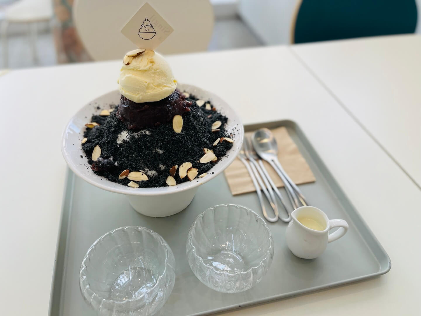  동탄 맛집 흑임자 빙수와 떡볶이를 같이 드셔보셨나요? 신길어름을 소개합니다.