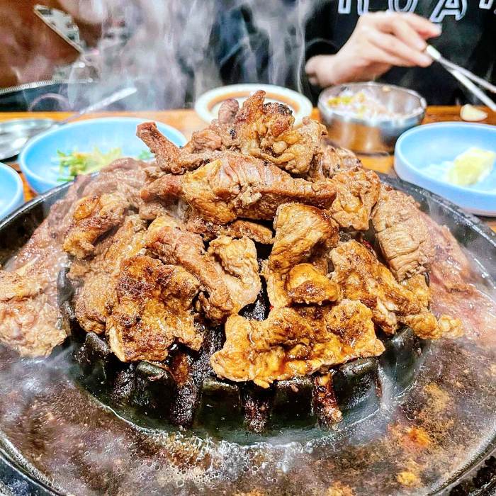 토요일은밥이좋아 토밥좋아 천안 40년 전통 숯불갈비 맛집