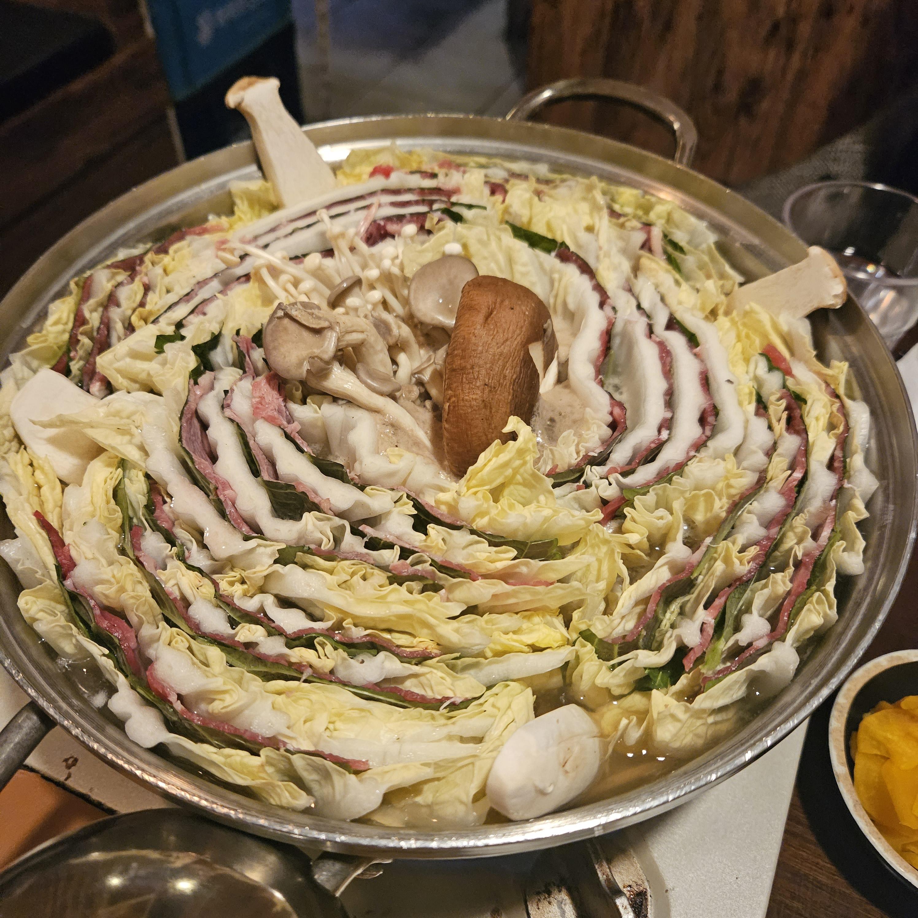  교대역 맛집 그림나베 교대역점