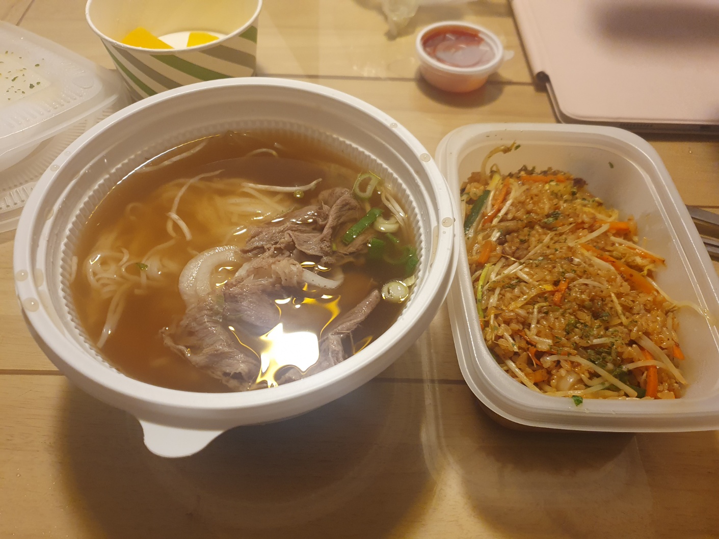 오늘 저녁은 포장이요! TAKE OUT!