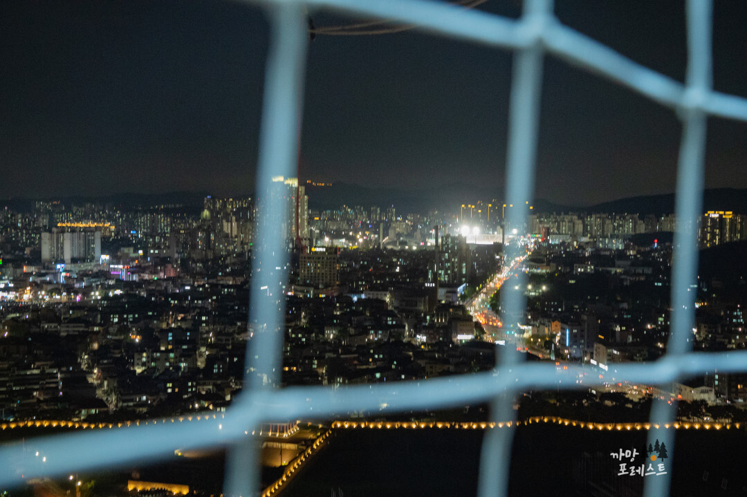 플라잉 수원 야경