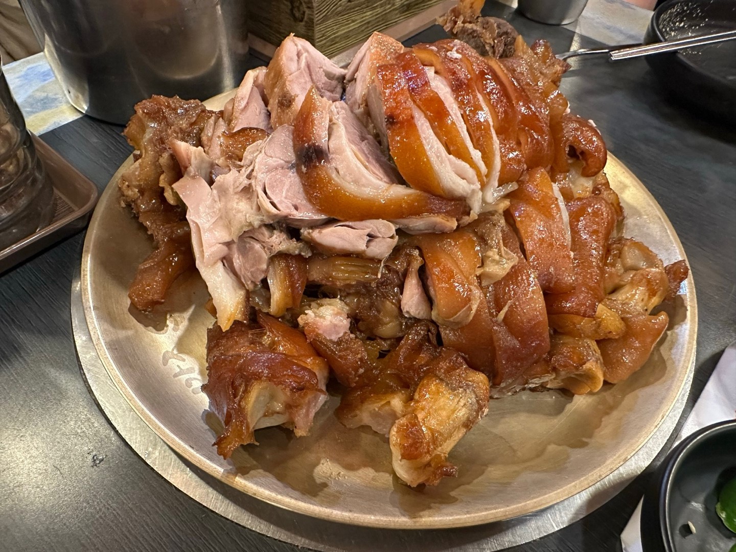 만족오향족발_족발