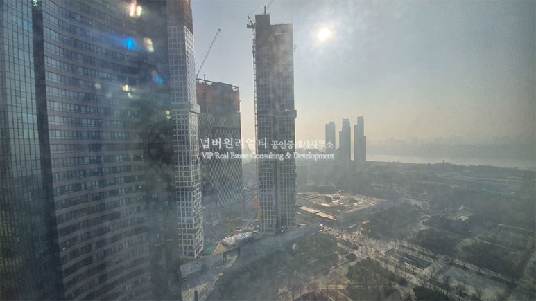100평 로열층 귀한 가구 55억원 서울숲 고급아파트 임대 갤러리아포레 11
