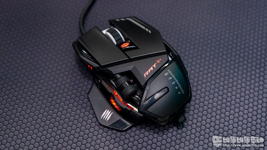  MadCatz R.A.T 6 PLUS 게이밍 마우스