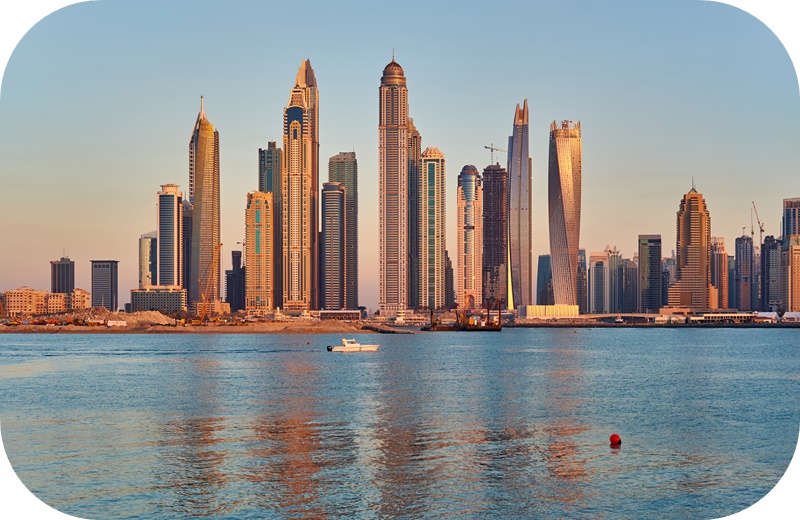 아랍에미리트-두바이-도심-고층빌딩-아침-햇살-푸른-강